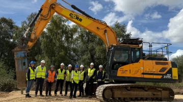 Decorative image, Councillor Anna Bailey and contractors 